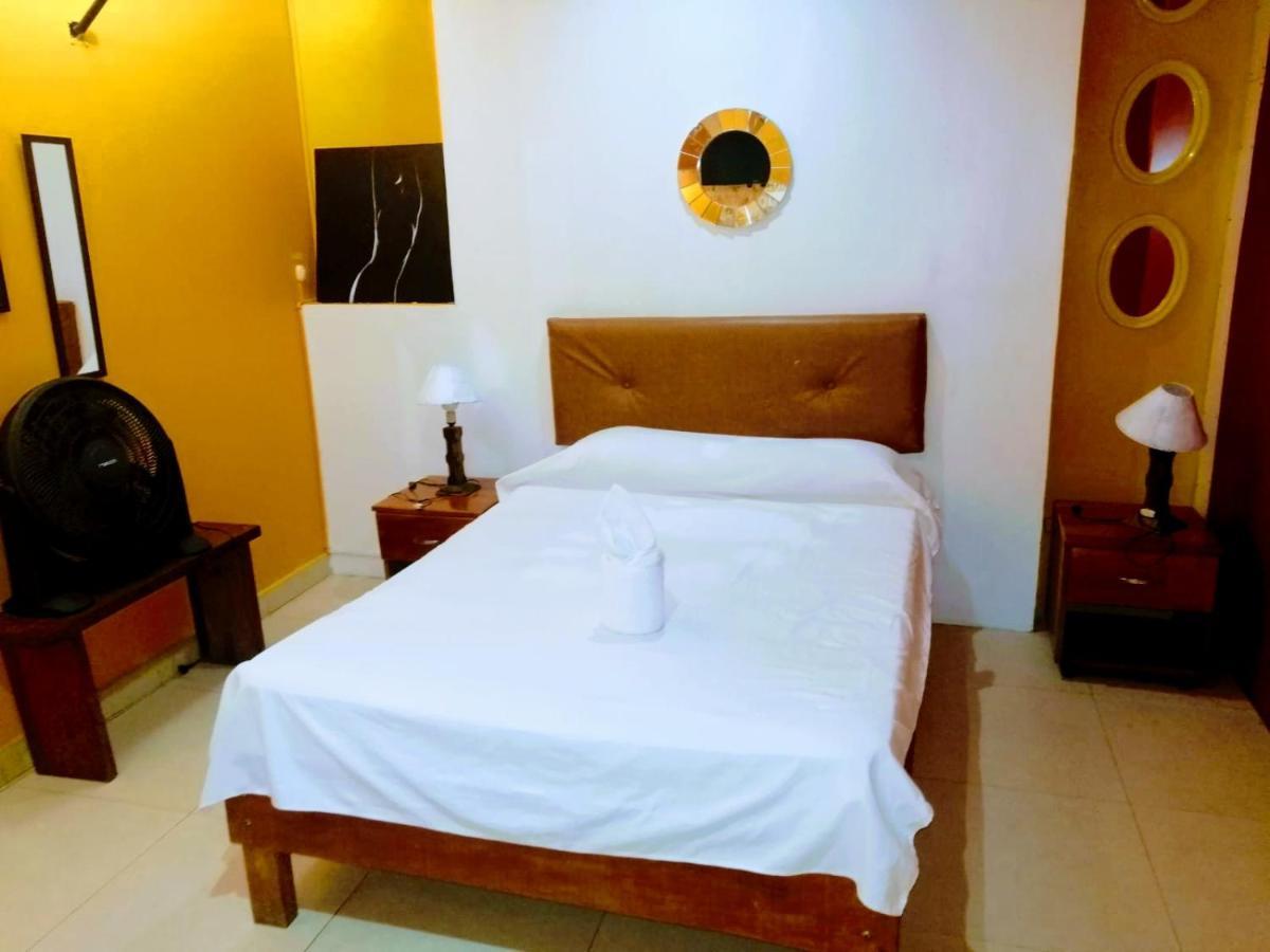 Stylus Hotel Икитос Екстериор снимка