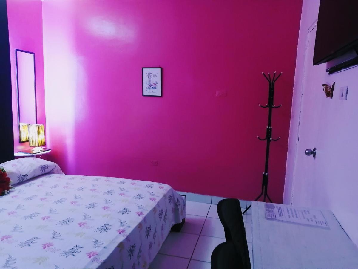 Stylus Hotel Икитос Екстериор снимка