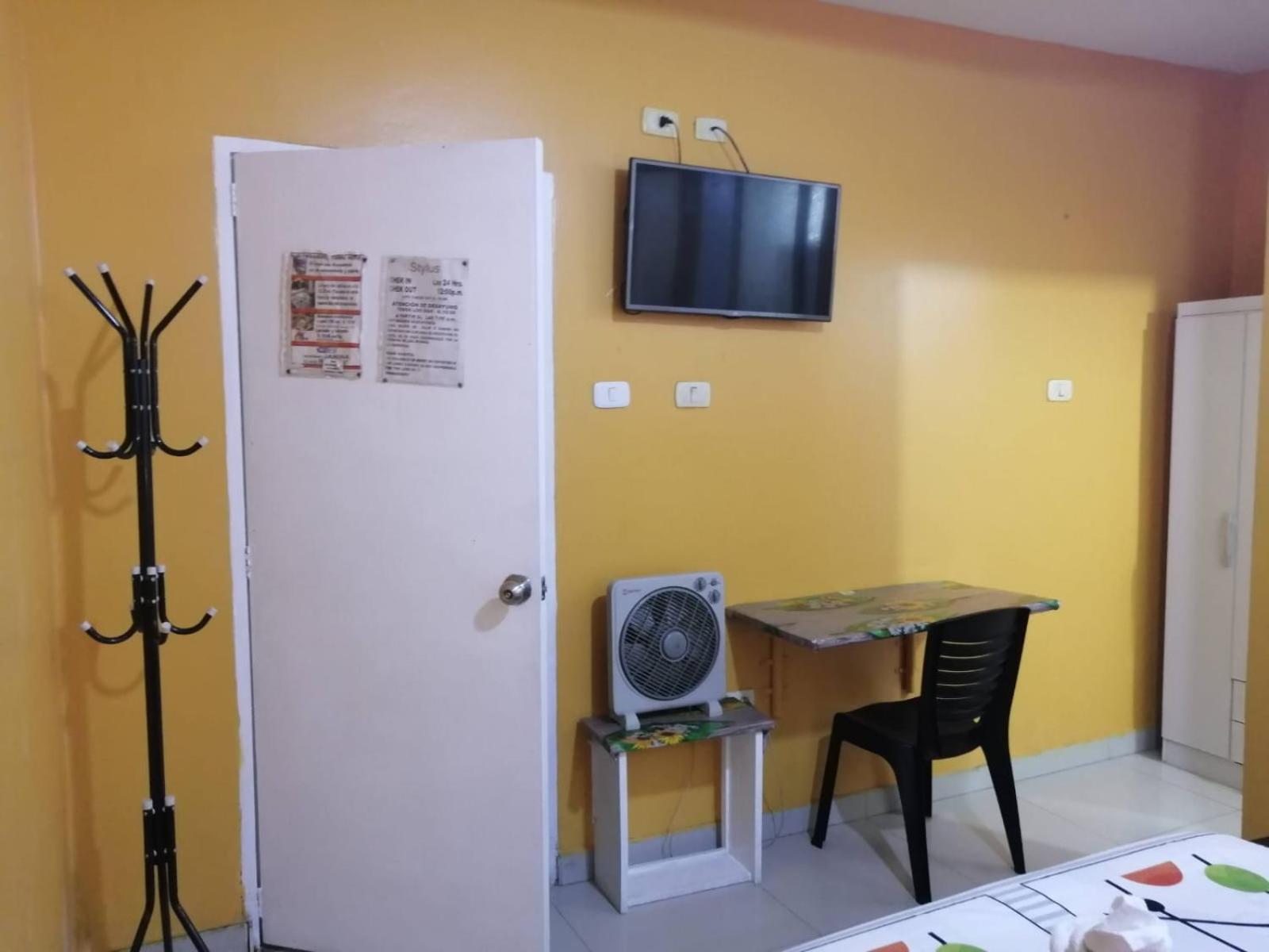 Stylus Hotel Икитос Екстериор снимка